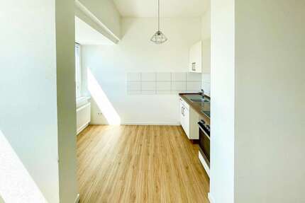Wohnung zum Mieten in Berlin 399,00 € 25 m²