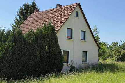Haus zum Kaufen in Müglitztal 300.000,00 € 114.01 m²