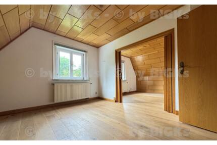 BIGKs - Schleusingen: Einfamilienhaus mit Garten - 3 Räume,separate Küche,Duschbad (-;)