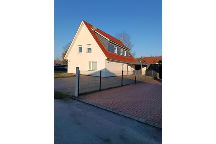 Kernsaniertes Zweifamilienhaus am Waldrand von Wachtum - Löningen