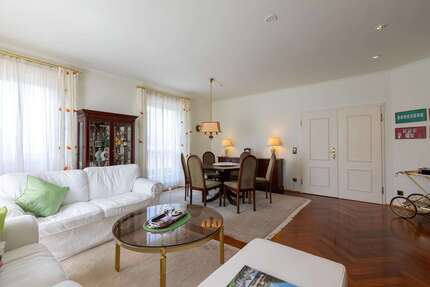 Wohnung zum Mieten in Frankfurt am Main 1.950,00 € 114 m²
