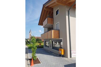 Laden Loft Verkauflokal Büro Gerwerbeeinheit in Fridolfing