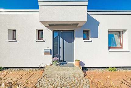 Haus zum Kaufen in Laboe 698.000,00 € 131 m²