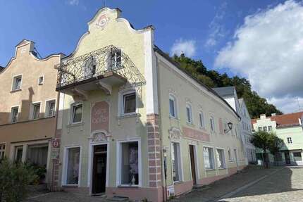 Haus zum Kaufen in Riedenburg 248.000,00 € 242 m²