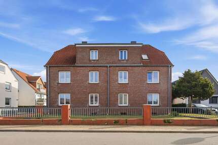 Haus zum Kaufen in Ratekau 1.107.000,00 € 358.18 m²