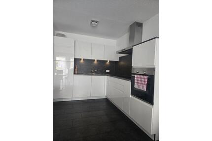 Moderne 2-Zi.-Wohnung , Barrierefrei + Terrasse, 78647rossingen - Trossingen