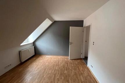 4-Zimmer-Wohnung mit EBK in 54293 Trier zu vermieten