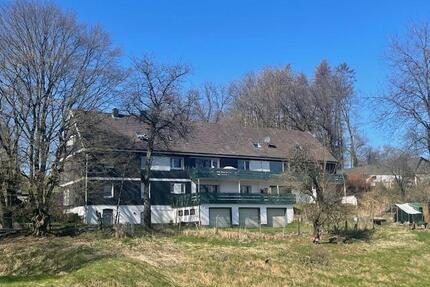 Schöne, großzügige 3 - Zimmer Wohnung: ländlich-ruhige und zugleich zentrale Lage - Marienheide