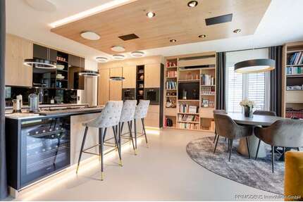 Haus zum Kaufen in Bad Vilbel 1.599.000,00 € 255.66 m²