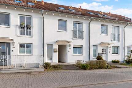 Haus zum Kaufen in Dieskau Zwintschöna 225.000,00 € 127 m² - Dieskau / Zwintschöna