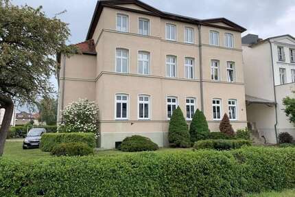 Wohnung zum Mieten in Güstrow 740,00 € 92 m²