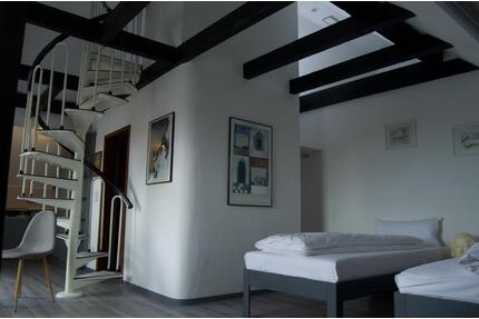 Ferienwohnung - 1.200,00&nbsp;EUR Kaltmiete, ca.&nbsp; 60,00&nbsp;m&sup2; in Blender (PLZ: 27337)