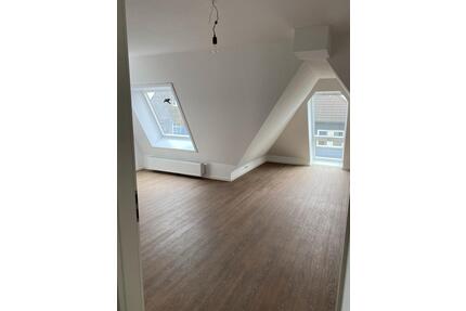 2 ZKB in Wilhelmshaven - 720,00&nbsp;EUR Kaltmiete, ca.&nbsp; 71,00&nbsp;m&sup2; in Wilhelmshaven (PLZ: 26382)