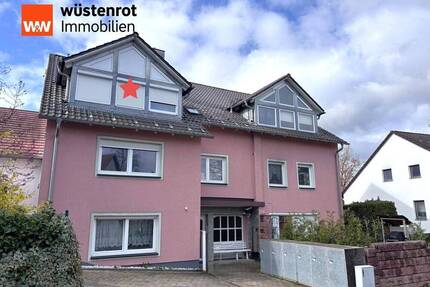 Dachgeschosswohnung in ruhiger Hersbrucker Lage + Balkon und Stellplatz