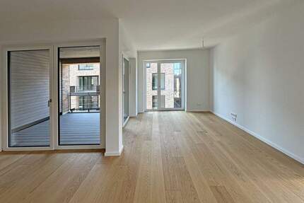 73 m² Wohntraum mit Loggia am Yachthafen in Travemünde - Lübeck-Travemünde