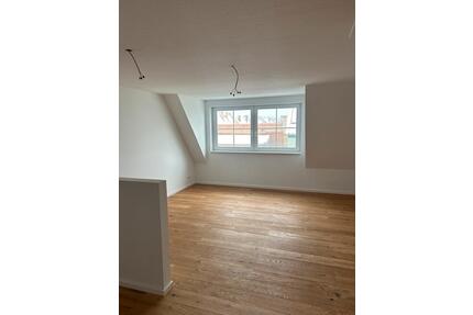 4 - Raumwohnung - 1.075,00&nbsp;EUR Kaltmiete, ca.&nbsp; 112,00&nbsp;m&sup2; in Oranienbaum-Wörlitz (PLZ: 06785)