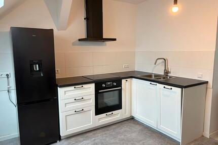 Im Zentrum von Rathenow mit EBK + zusätzliches Zimmer im Dachboden!