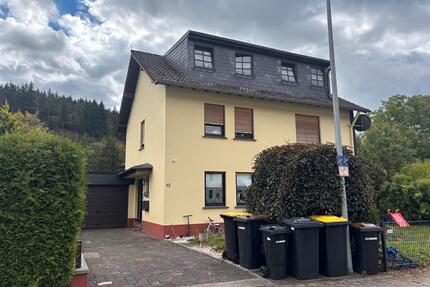 2 Familienhaus in zentraler Lage von Schleiden