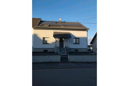 Großes Einfamilienhaus in Überherrn