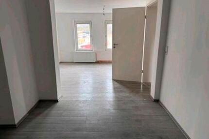 haus zu verkaufen - 169.000,00&nbsp;EUR Kaufpreis, ca.&nbsp; 175,00&nbsp;m&sup2; in Schöningen (PLZ: 38364)