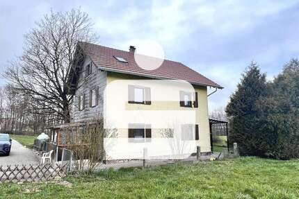 Haus zum Kaufen in Eggenfelden 215.000,00 € 110 m²