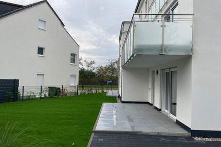 Neuwertige 4-Zimmer-Wohnung (EG mit privatem Garten) - Linkenheim-Hochstetten