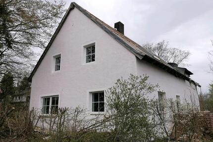 Freistehendes Einfamilienhaus + Baugrundstück - Blankenheim