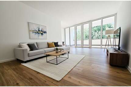 Wohnung zum Mieten in Frankfurt am Main 1.950,00 € 100 m²