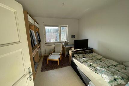 Zentrales WG Zimmer in Gießen - 440,00&nbsp;EUR Kaltmiete, ca.&nbsp; 70,00&nbsp;m&sup2; in Gießen (PLZ: 35390)