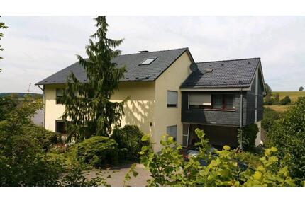 Erdgeschosswohnung mit großer Terrasse und Top-Lage Wiehl