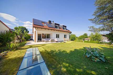 Haus zum Kaufen in Straßlach-Dingharting Ebertshausen 2.500.000,00 € 252 m² - Straßlach-Dingharting / Ebertshausen