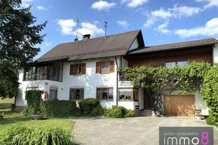 Haus zum Kaufen in Aindling Binnenbach 448.000,00 € 249 m² - Aindling / Binnenbach