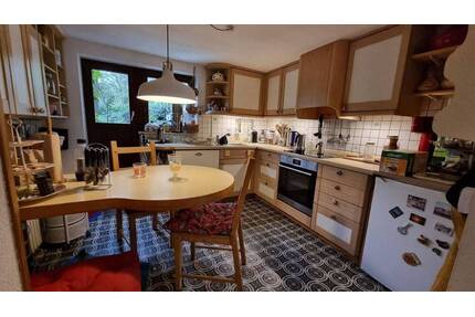 Wohnhaus mit Charme, Nebengebäude und Platz für Individuelle Konzepte in Gailingen a.H. - Gailingen am Hochrhein