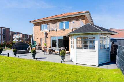 Haus zum Kaufen in Neustadt in Holstein 799.000,00 € 159 m²