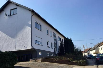 3 Zimmer Wohnung in ruhigem Umfeld - Spiesen-Elversberg