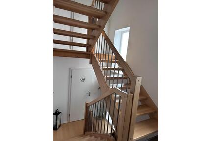 Haus zum Kauf - 580.000,00&nbsp;EUR Kaufpreis, ca.&nbsp; 270,00&nbsp;m&sup2; in Mainbernheim (PLZ: 97350)