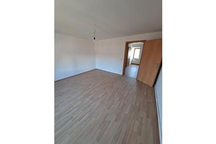 06406 Bernburg! Frisch sanierte 2Zimmer Whg zu vermieten - Bernburg (Saale)