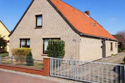 Haus zum Kaufen in Hemmoor 149.900,00 € 103.18 m²