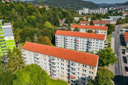 Tapetenwechsel gefällig? Wir sanieren für Sie! - Suhl Aue 1