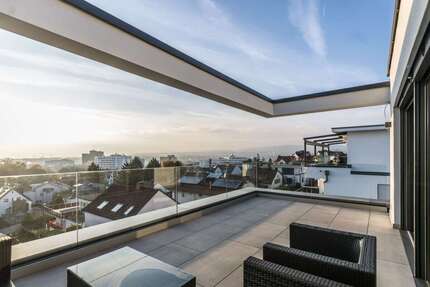 Haus zum Kaufen in Wiesbaden 2.390.000,00 € 249 m²