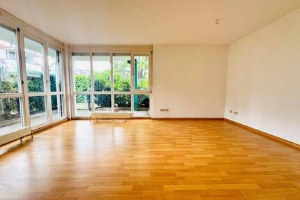 attraktive, helle 2 Raum Wohnung mit Terrasse im EG und EBK +++TOP+++ Wohnpark Markkleeberg