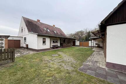 Einfamilienhaus mit Nebengelass auf großem Grundstück nahe Spreewald - Heideblick Falkenberg