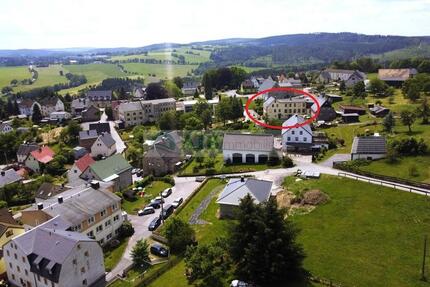 Renovierte 2-Raumwohnung mit EINBAUKÜCHE! ***Stellplatz, Fußbodenheizung, Lager*** - Pockau-Lengefeld