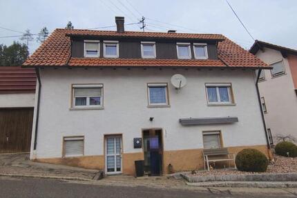 6 Zimmer Einfamilienhaus mit Garage in Egesheim