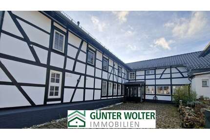 Haus zum Kaufen in Kall 457.000,00 € 222.85 m²