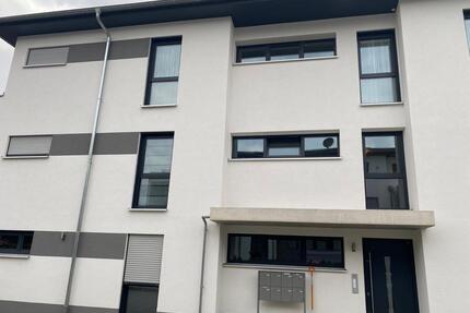 Moderne 3-Zimmer-Wohnung mit Balkon & Aufzug – Verkauf - privat - Höchstadt an der Aisch