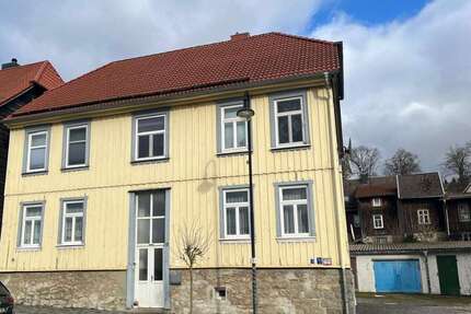 Haus zum Kaufen in Elbingerode 105.000,00 € 182 m²