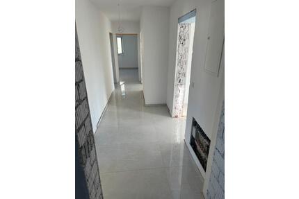 3 Zimmer-WHG mit Terrasse und Garten im Erstbezug im Röttererberg - Rastatt