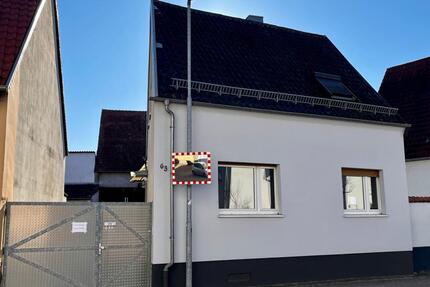 Haus mit großem Grundstück und Garten - Altlußheim