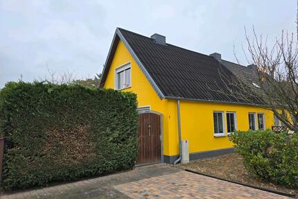 Möblierte Doppelhaushälfte mit Garten - befristet & all-inclusive - Nauen